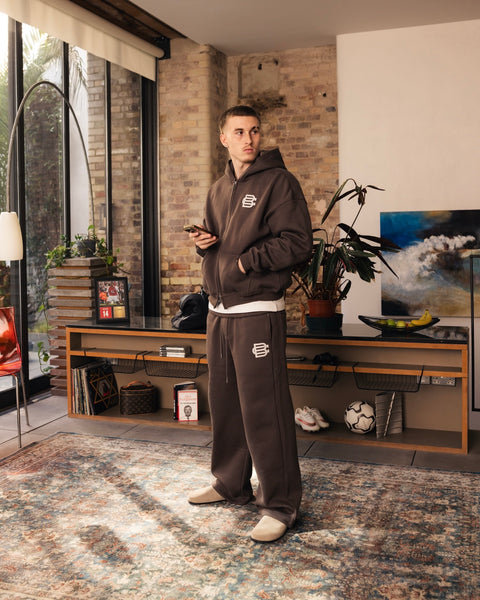 Club Basics Jogger - Mocha