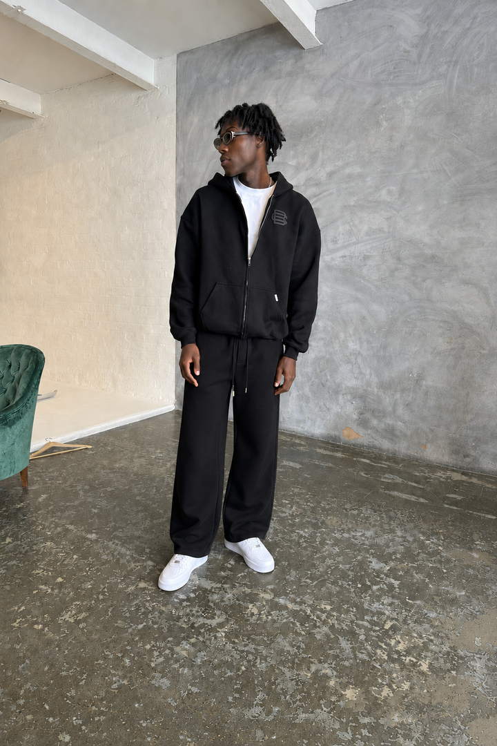 Bénir Club Basics Jogger - Matte Black
