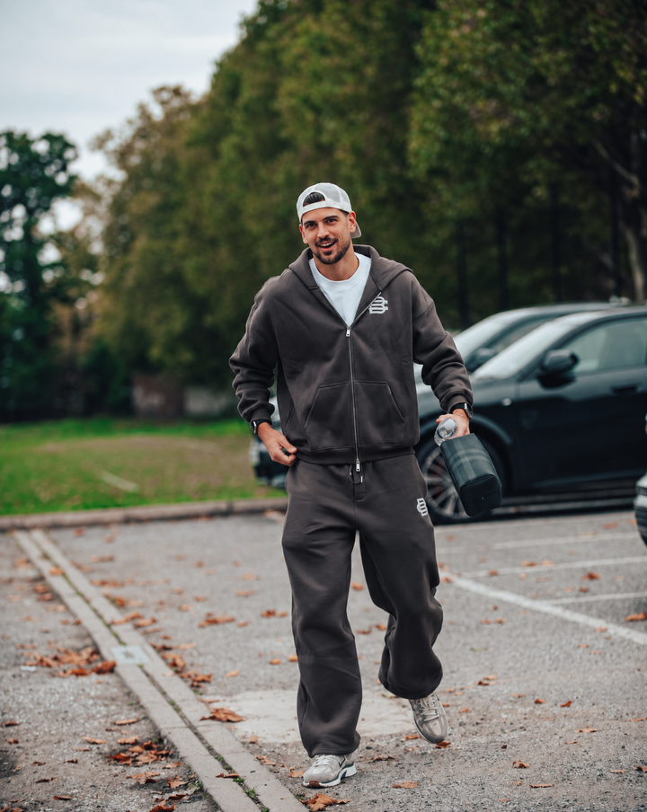 Bénir Club Basics Jogger - Mocha