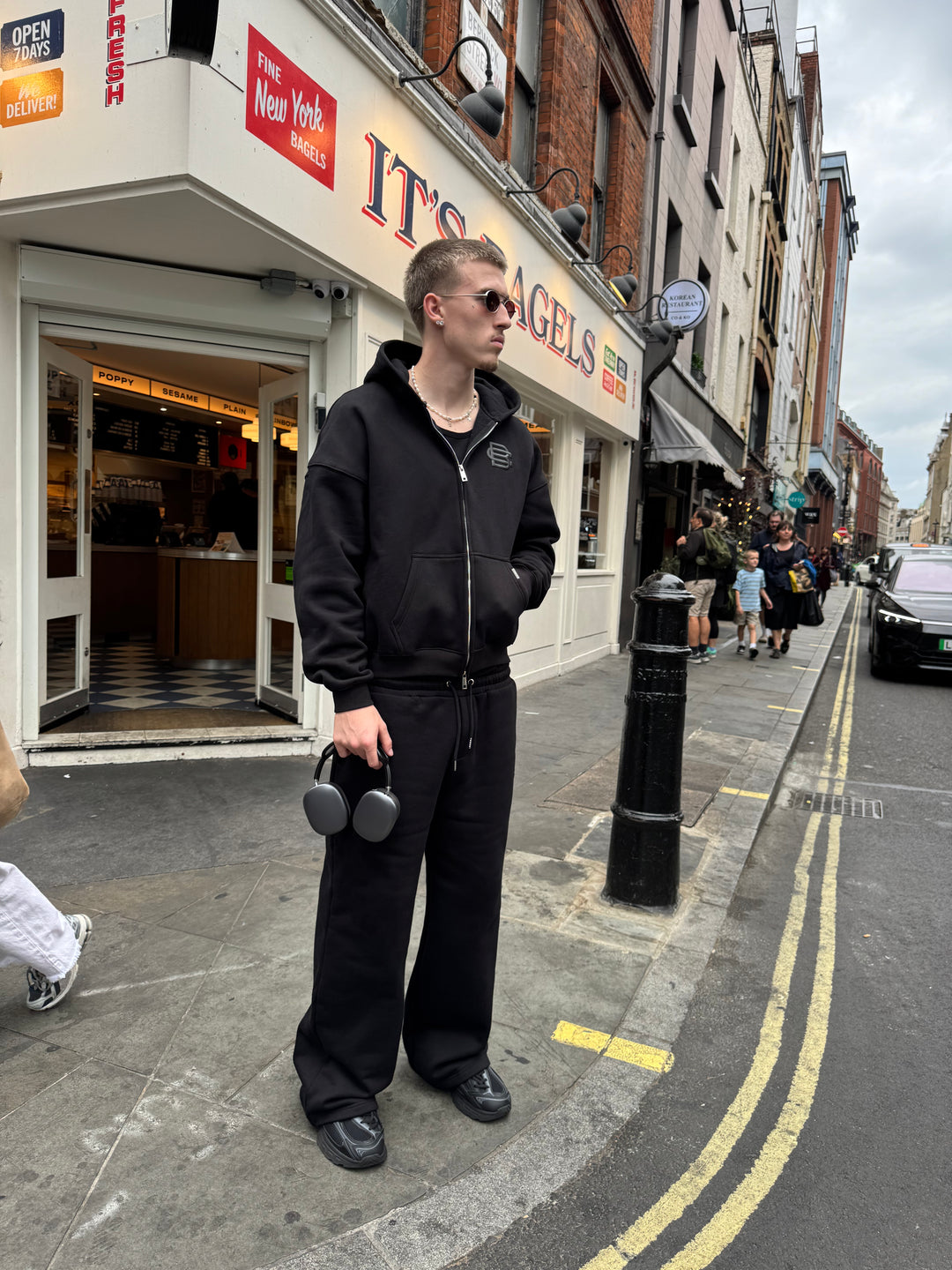 Bénir Club Basics Tracksuit - Matte Black
