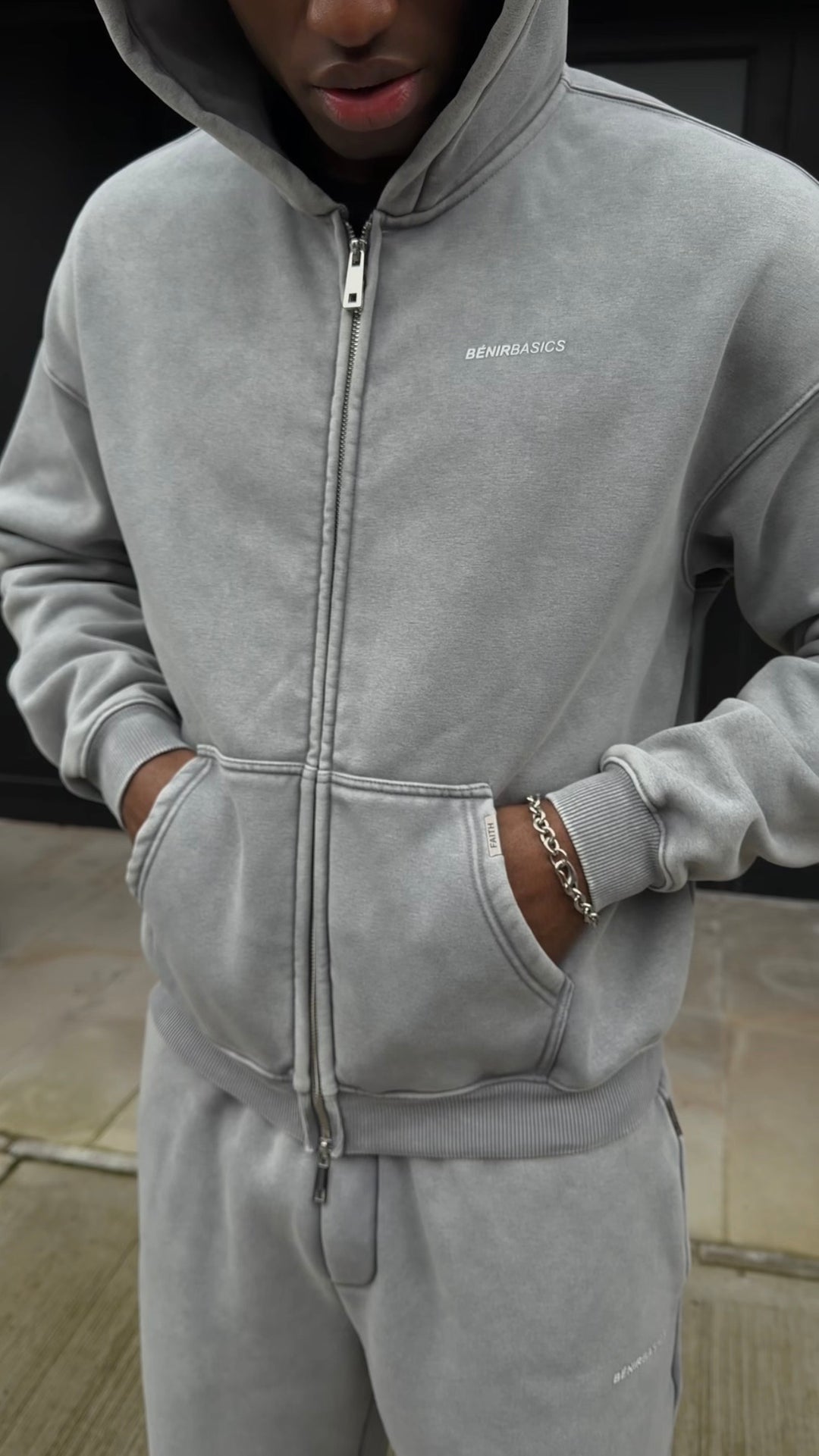 Bénir Club Basics Hoodie - Charcoal