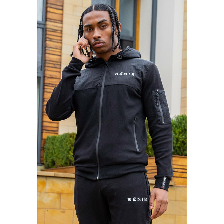 Sudadera con capucha y cremallera técnica - Negro